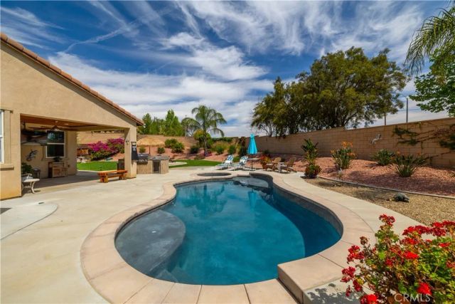 26490 Milena, Menifee, CA 92584