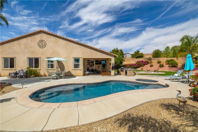 26490 Milena, Menifee, CA 92584