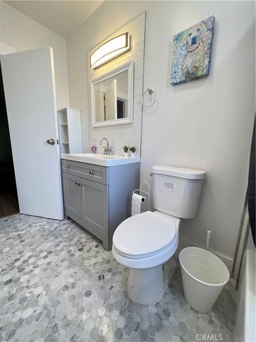 601 W 41st Street, Los Angeles, CA 90037