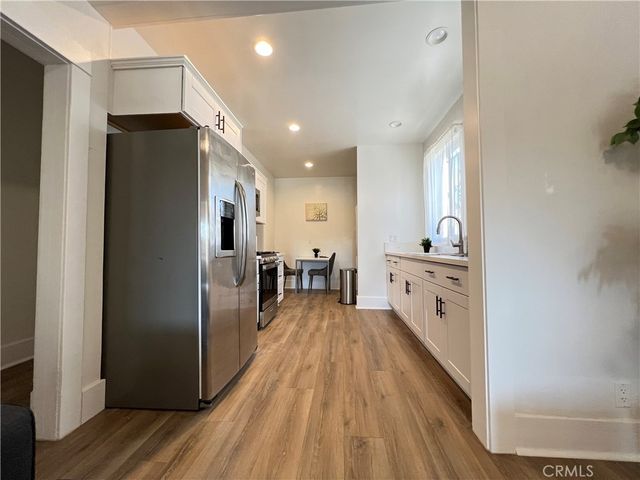 601 W 41st Street, Los Angeles, CA 90037