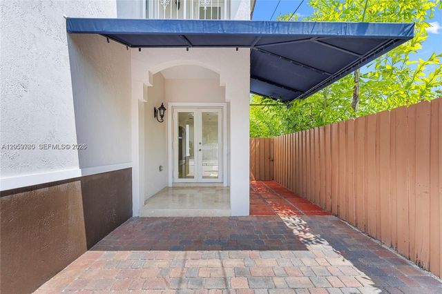 4023 SW 10th St, Miami, FL 33134