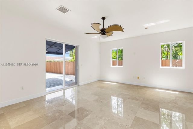 4023 SW 10th St, Miami, FL 33134