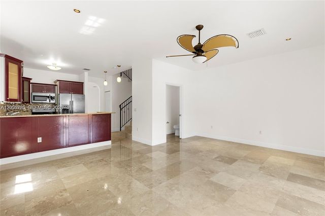 4023 SW 10th St, Miami, FL 33134