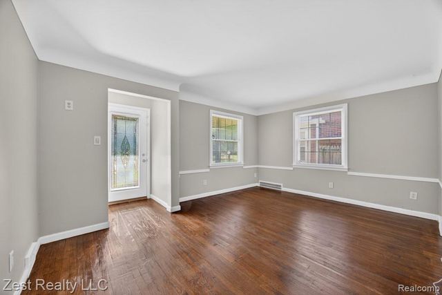 18540 Rosemont Avenue, Detroit, MI 48219