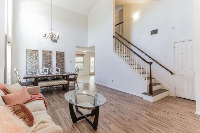 7801 Callbram LN, Austin, TX 78736