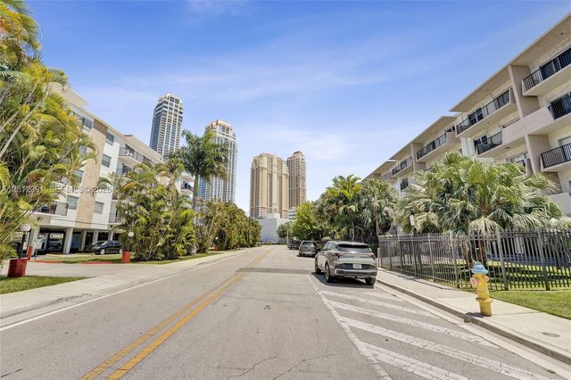 250 181st Dr 214, Sunny Isles Beach, FL 33160