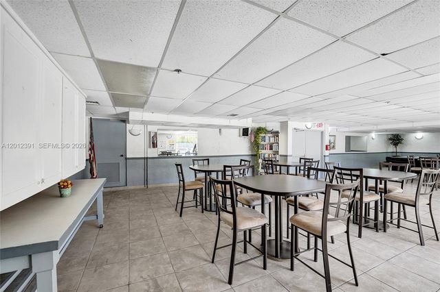 250 181st Dr 214, Sunny Isles Beach, FL 33160