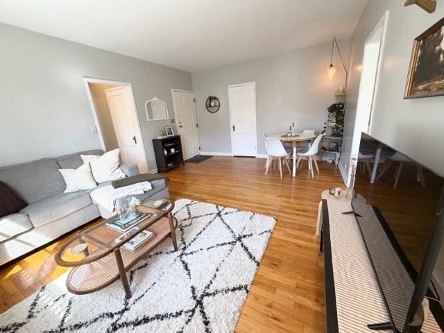 3128 W Bde Maka Ska Boulevard 417, Minneapolis, MN 55416