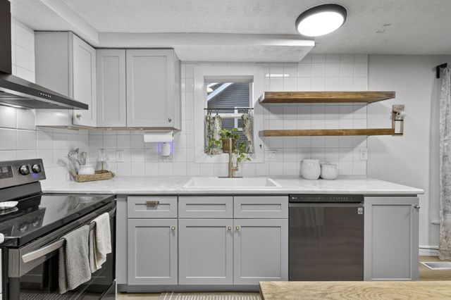 114 N Main Street, Pleasantville, OH 43148