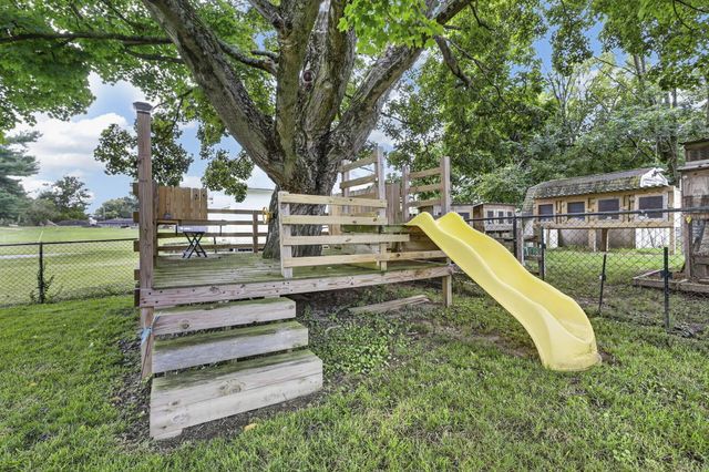114 N Main Street, Pleasantville, OH 43148