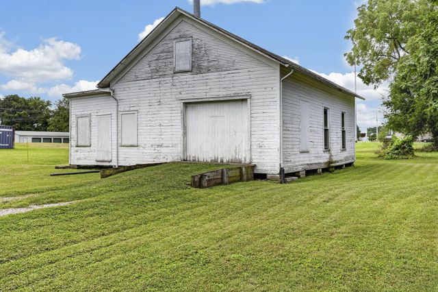114 N Main Street, Pleasantville, OH 43148