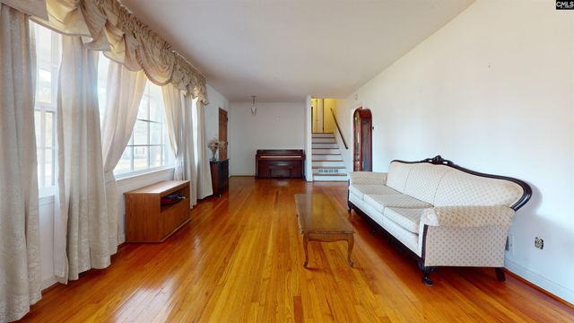 8718 Gnadenhunt Rd, Columbia, SC 29209