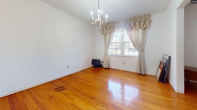 8718 Gnadenhunt Rd, Columbia, SC 29209