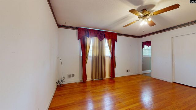 8718 Gnadenhunt Rd, Columbia, SC 29209