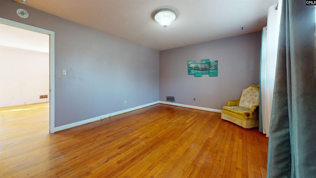 8718 Gnadenhunt Rd, Columbia, SC 29209