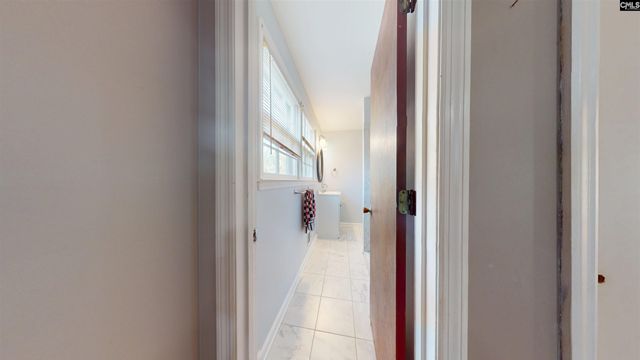 8718 Gnadenhunt Rd, Columbia, SC 29209