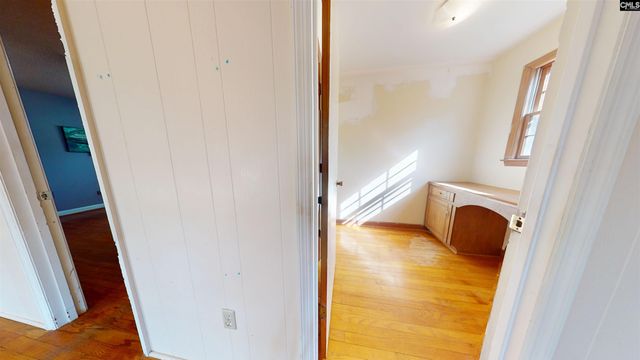 8718 Gnadenhunt Rd, Columbia, SC 29209