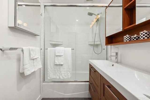 2034 Mackinnon Avenue, Cardiff By The Sea, CA 92007