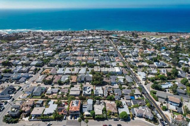 2034 Mackinnon Avenue, Cardiff By The Sea, CA 92007