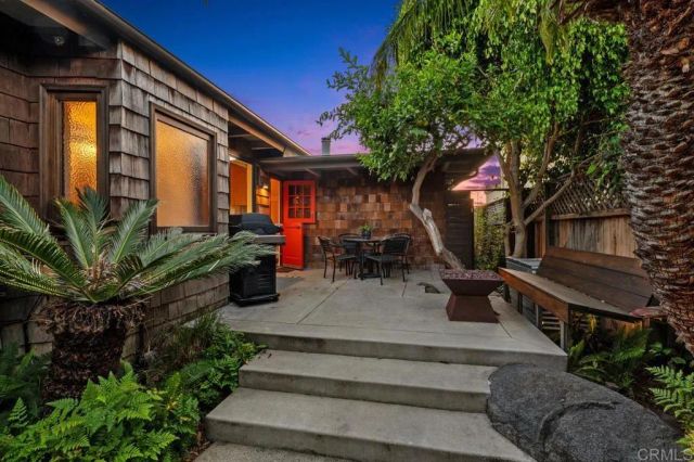 2034 Mackinnon Avenue, Cardiff By The Sea, CA 92007