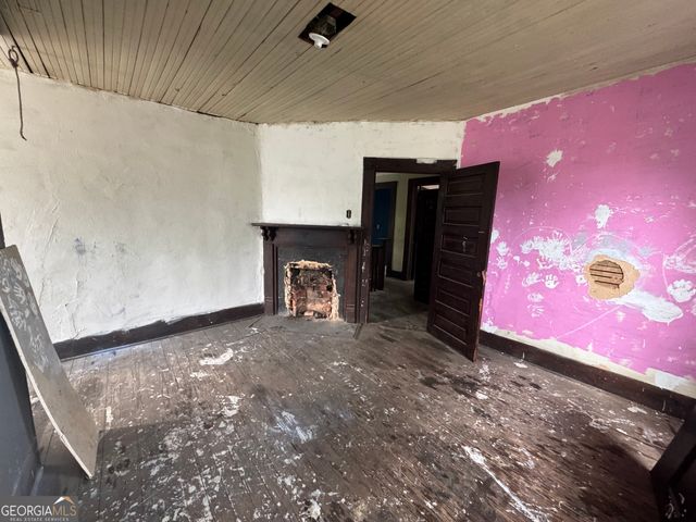 345 N Oliver Street, Elberton, GA 30635