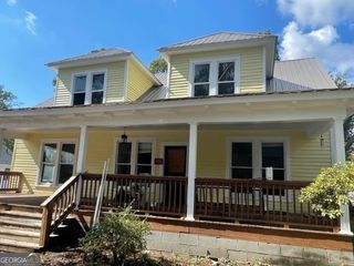 345 N Oliver Street, Elberton, GA 30635