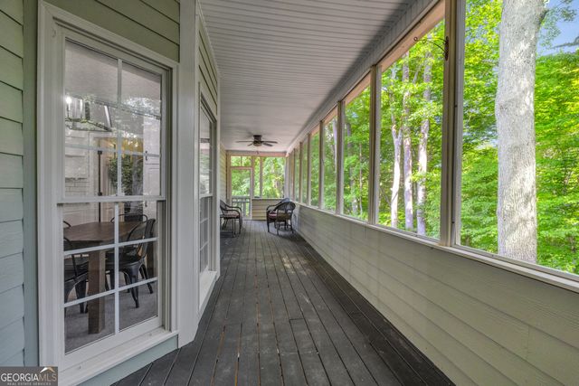 533 Emory Chambers Road, Lula, GA 30554