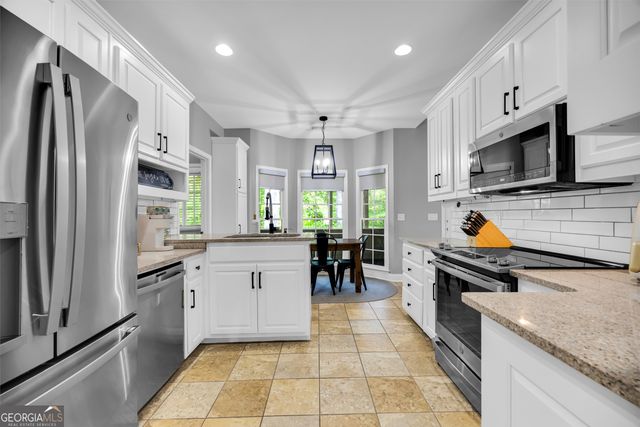 533 Emory Chambers Road, Lula, GA 30554