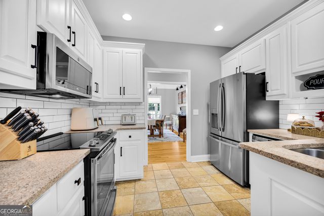 533 Emory Chambers Road, Lula, GA 30554