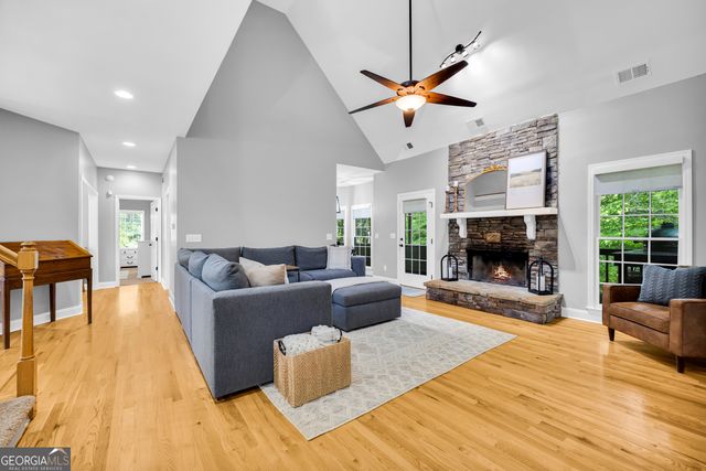 533 Emory Chambers Road, Lula, GA 30554