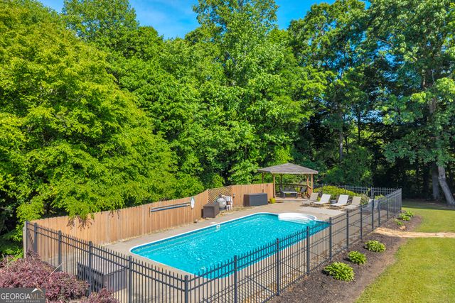 533 Emory Chambers Road, Lula, GA 30554