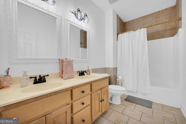 533 Emory Chambers Road, Lula, GA 30554