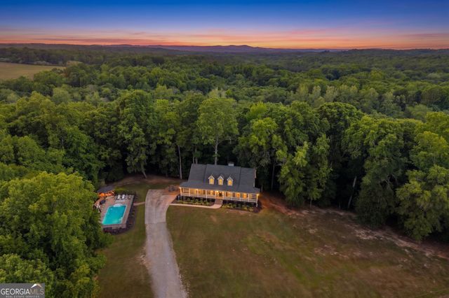 533 Emory Chambers Road, Lula, GA 30554