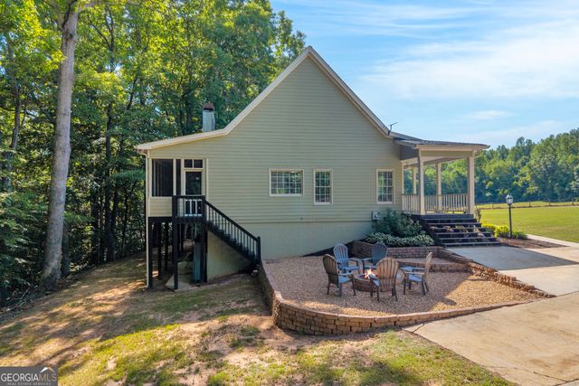 533 Emory Chambers Road, Lula, GA 30554