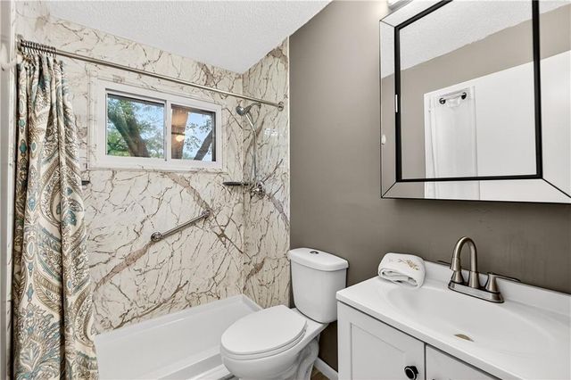 1927 Pottawatomie Street, Leavenworth, KS 66048