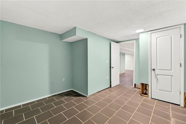 1927 Pottawatomie Street, Leavenworth, KS 66048