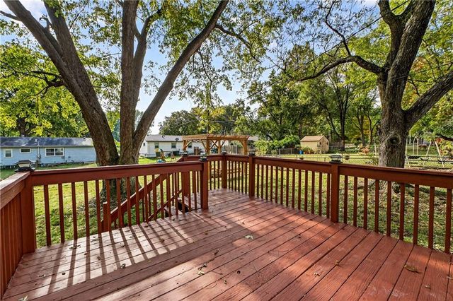 1927 Pottawatomie Street, Leavenworth, KS 66048