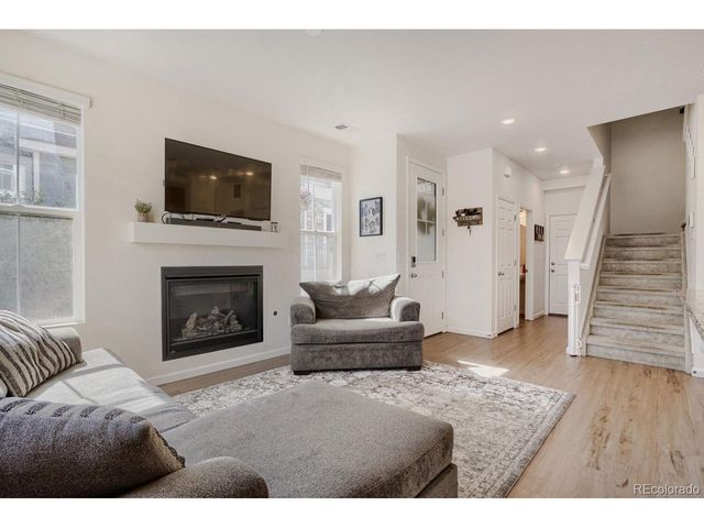 23588 E Ida Dr D, Aurora, CO 80016