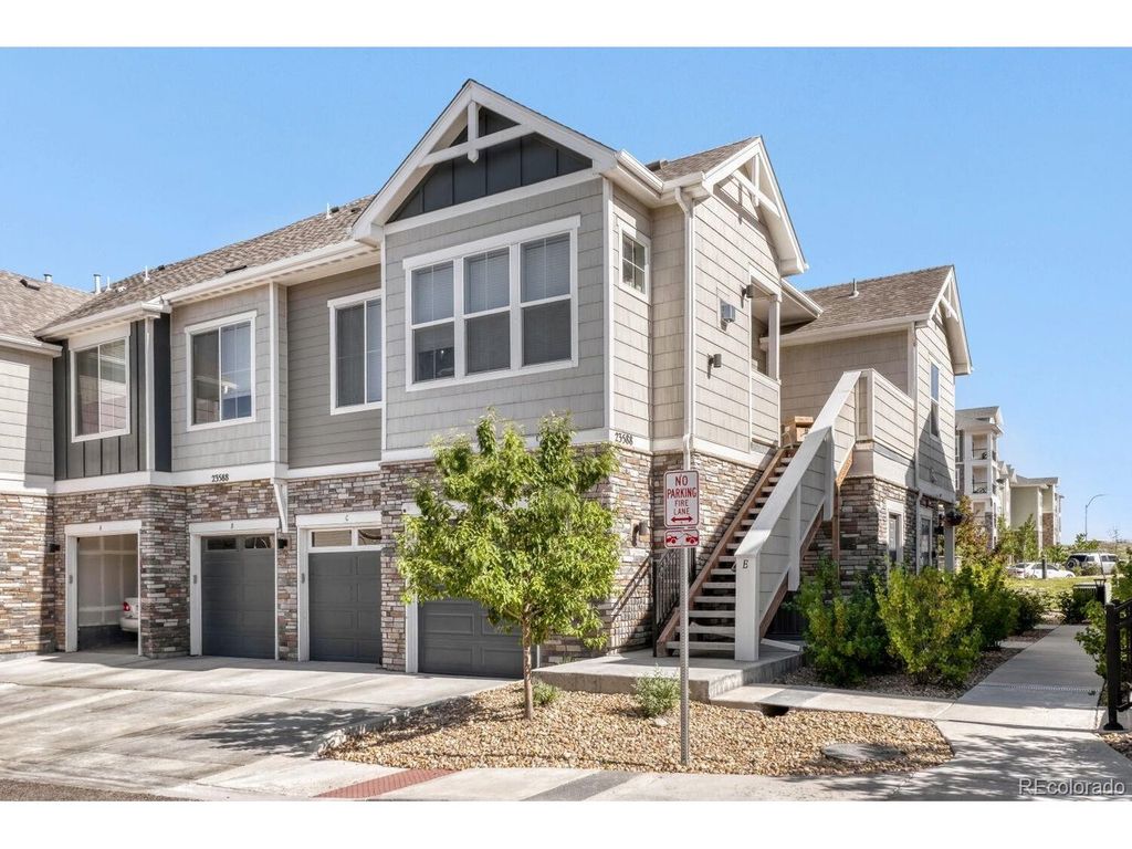 23588 E Ida Dr D, Aurora, CO 80016
