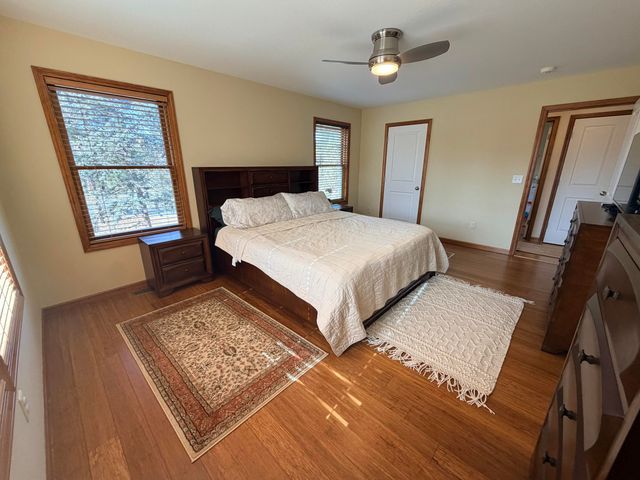 6245 Coopers Hawk Road, Klamath Falls, OR 97601