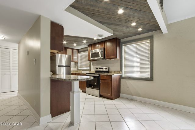 6901 N Lagoon Drive 10, Panama City, FL 32408