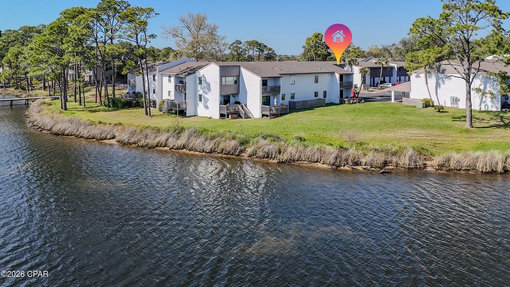 6901 N Lagoon Drive 10, Panama City, FL 32408