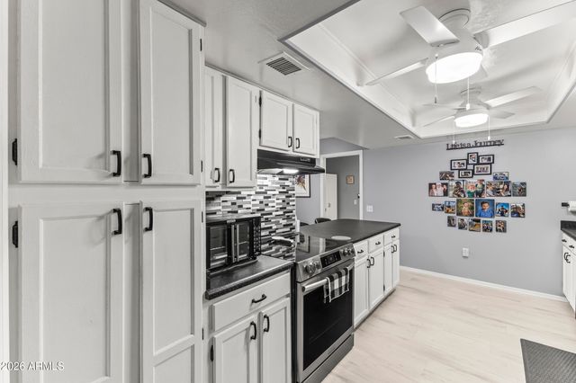 20018 N 124TH Drive, Sun City West, AZ 85375