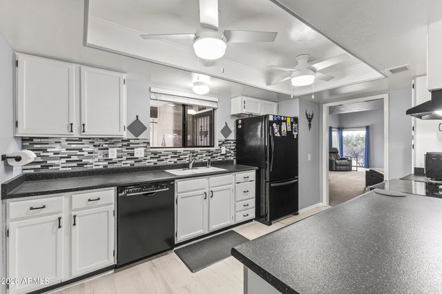 20018 N 124TH Drive, Sun City West, AZ 85375