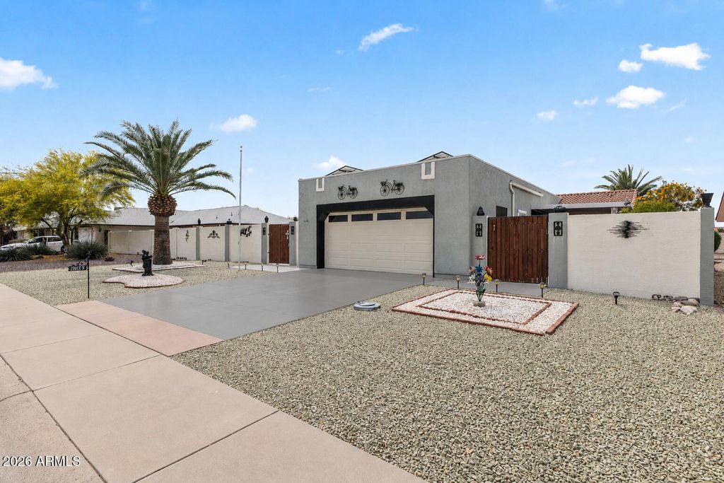 20018 N 124TH Drive, Sun City West, AZ 85375