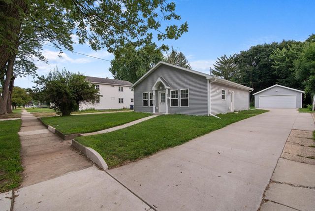 1315 Jerome AVENUE, Janesville, WI 53546