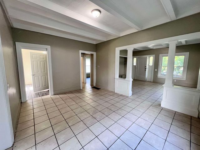 334 N NEW YORK AVE, Wichita, KS 67214