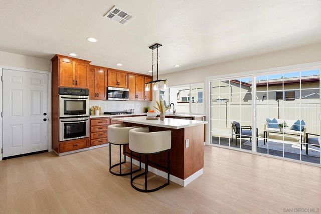 564 Azalea Street, Chula Vista, CA 91911