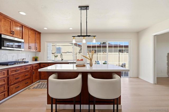 564 Azalea Street, Chula Vista, CA 91911