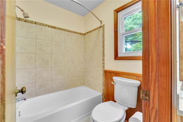 1797 Kelvin Drive, Lawrenceville, GA 30043